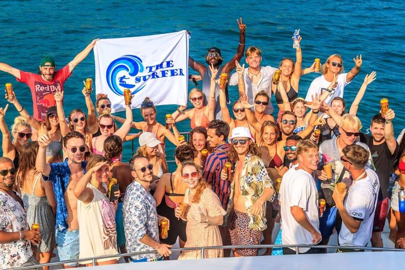 BOAT PARTY